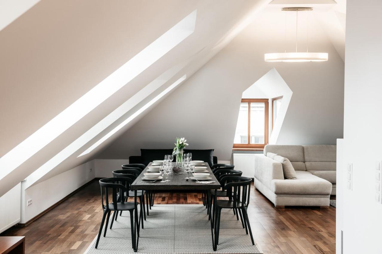Extravaganza Apartment คราคูฟ ภายนอก รูปภาพ